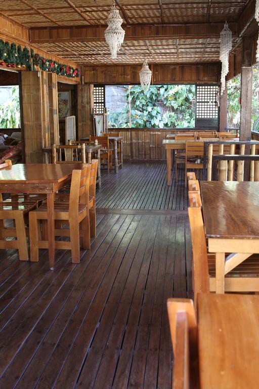 แบมบู เฮ้าส์ บีช ลอดจ์&เรสเตอรองท์ Bed & Breakfast ปูแอร์โตกาเลรา ภายนอก รูปภาพ