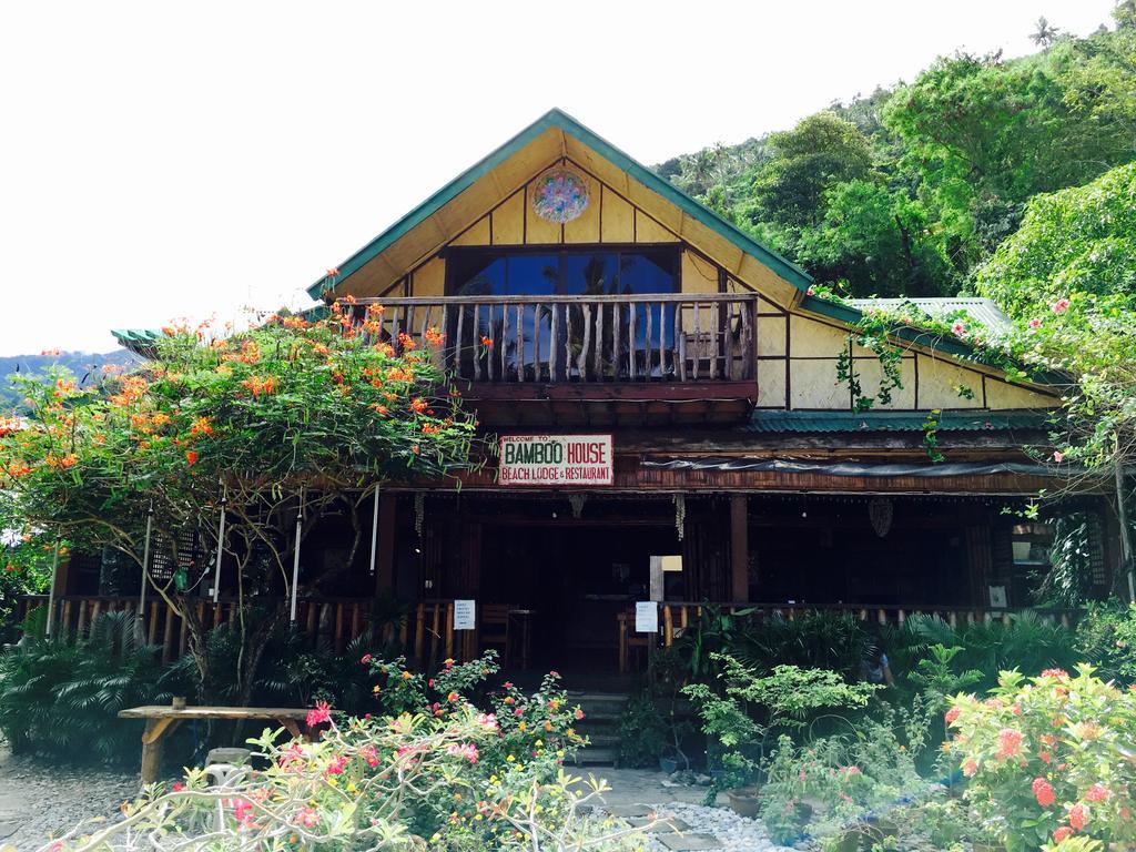 แบมบู เฮ้าส์ บีช ลอดจ์&เรสเตอรองท์ Bed & Breakfast ปูแอร์โตกาเลรา ภายนอก รูปภาพ